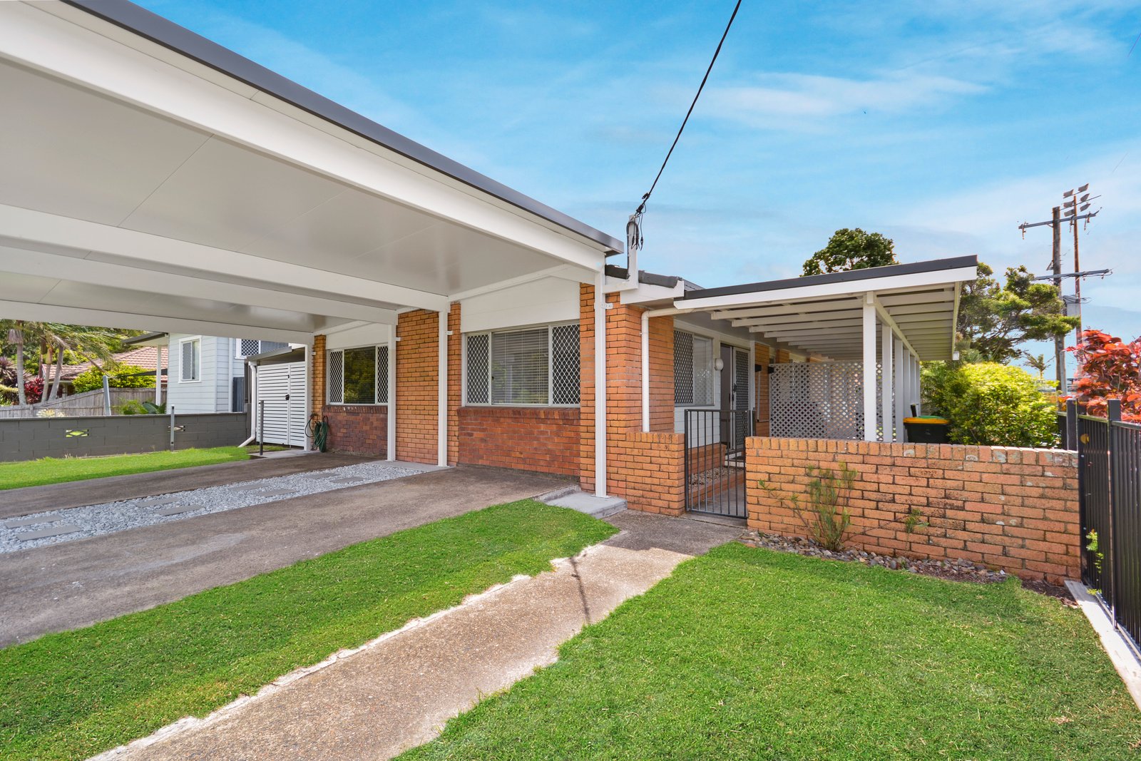 1/2 Wommin Bay Road KINGSCLIFF 3