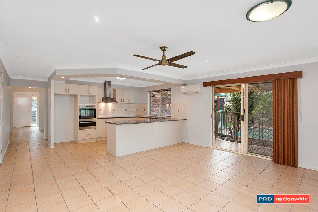 12 Wonga Street BURLEIGH HEADS 3
