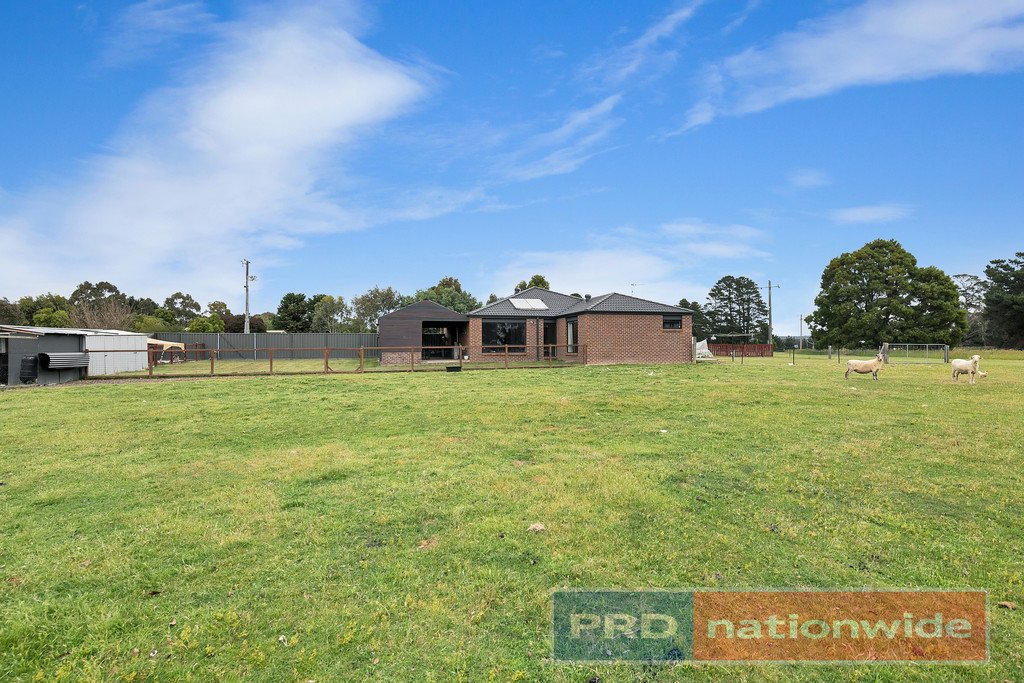 12 Woodlands Road ENFIELD 9