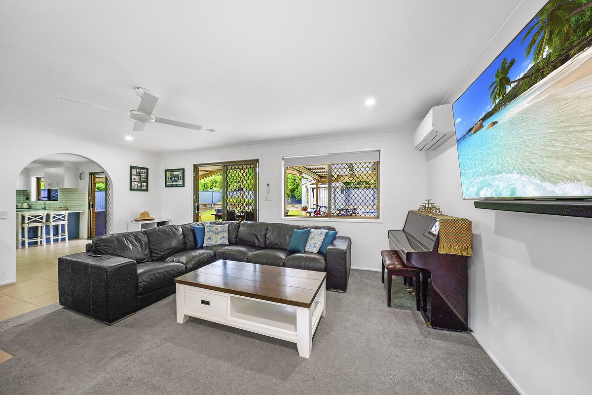 12 Yarrimbah Drive Nerang 1