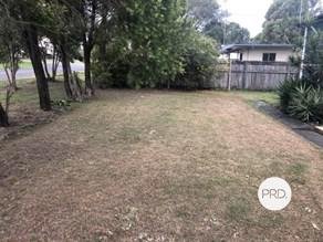 12 Yates Street ROSEWOOD 2