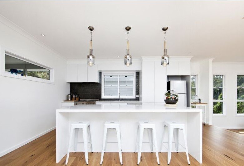 12 Yoolarai Crescent NELSON BAY 4