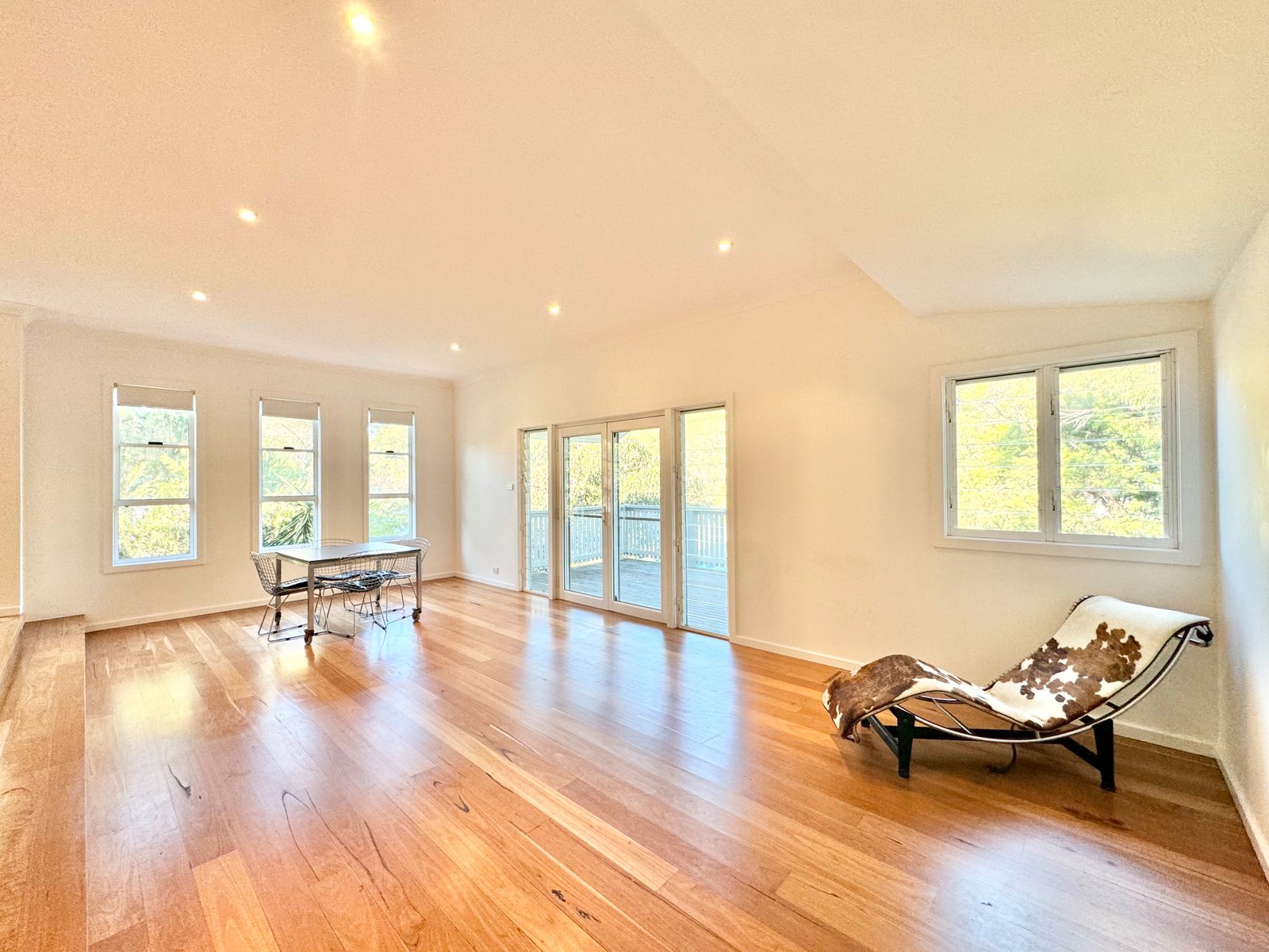 12 Yoolarai Crescent NELSON BAY 4