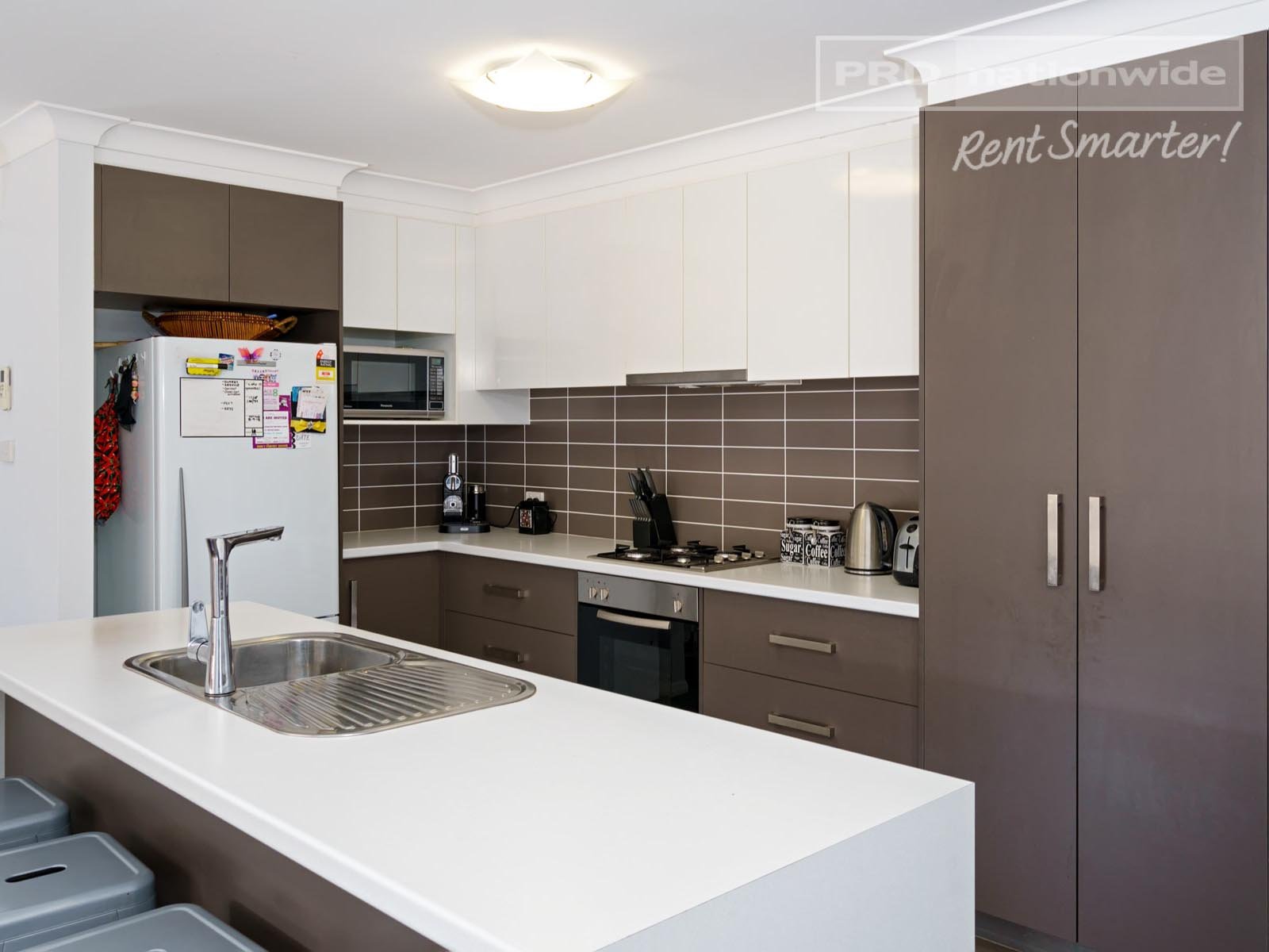 12 Yulong Street GLENFIELD PARK 4