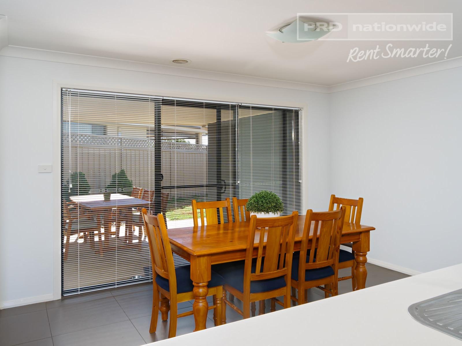 12 Yulong Street GLENFIELD PARK 5