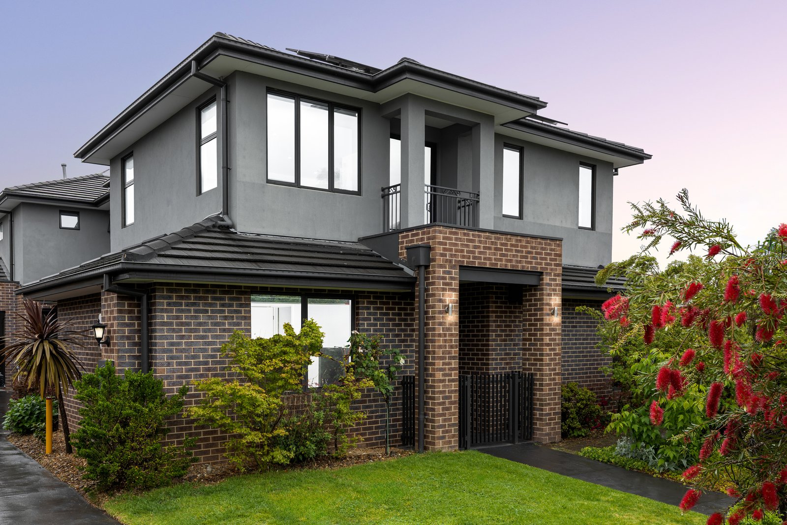 Gallery: 1/2 Yunki Court