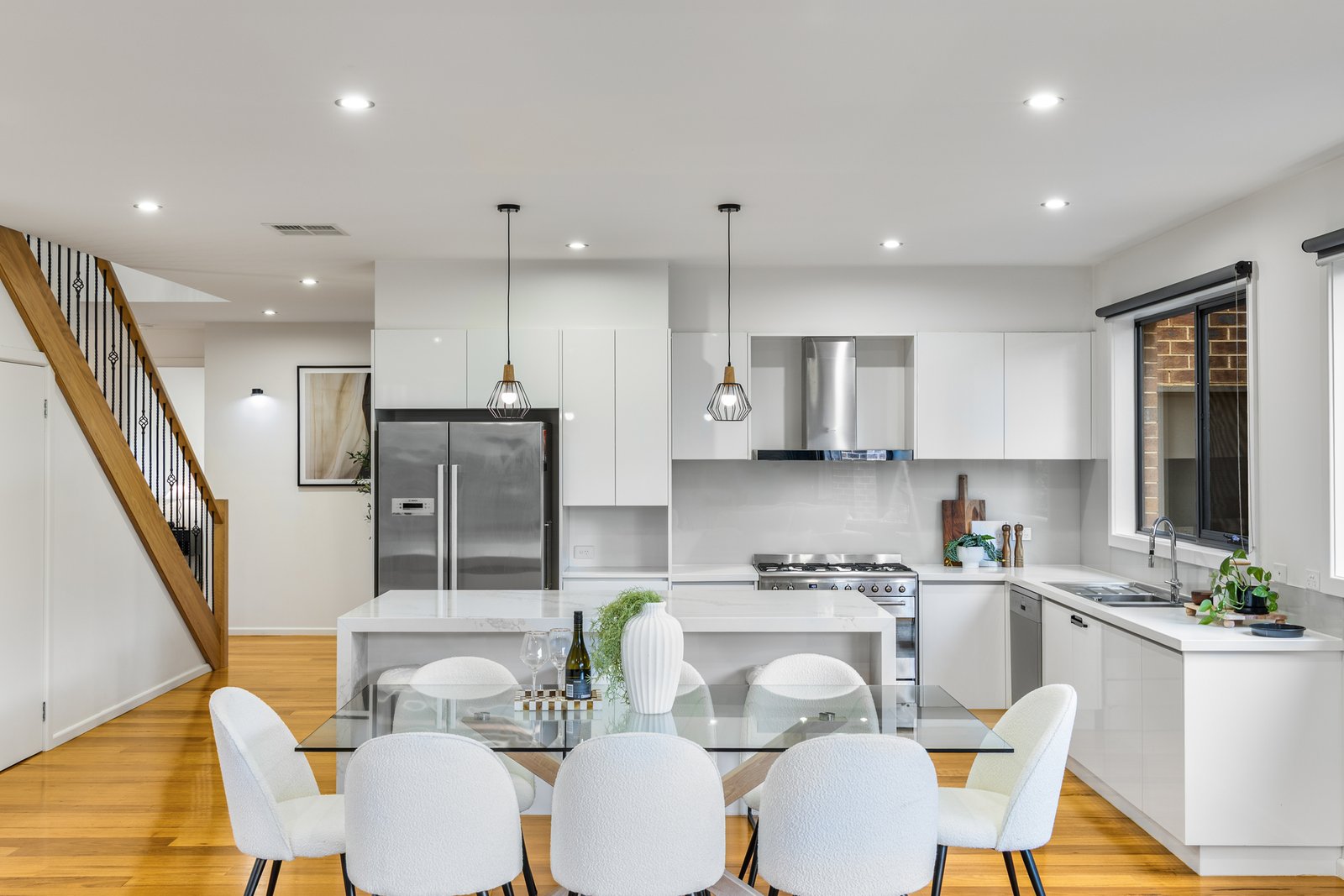 Gallery: 1/2 Yunki Court