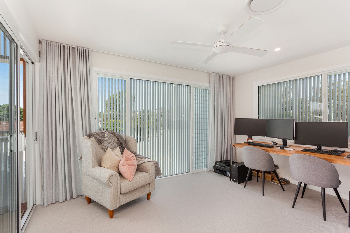 1/20 Albion Avenue Miami 9