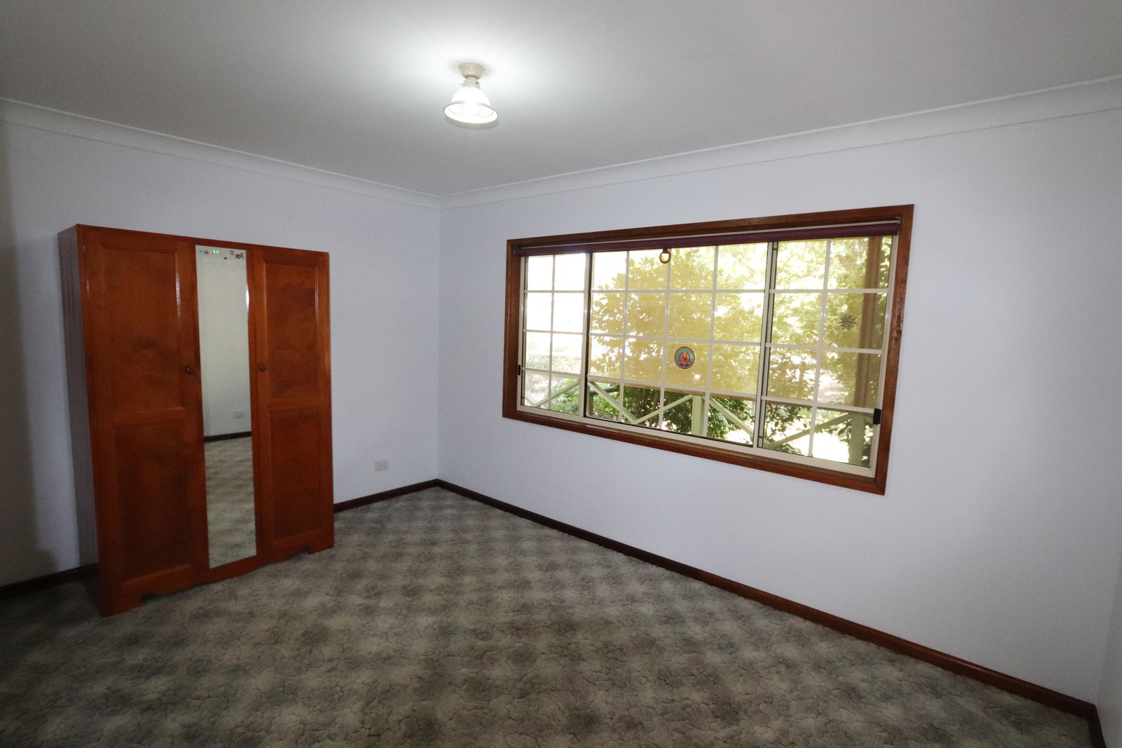 120 Albury Street TUMBARUMBA 10