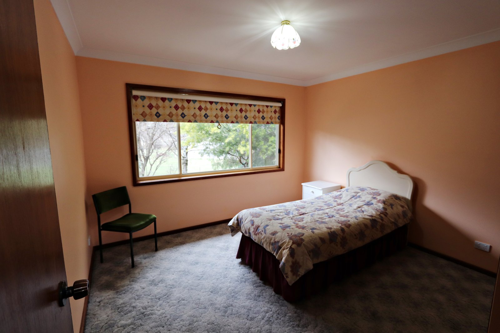 120 Albury Street TUMBARUMBA 12