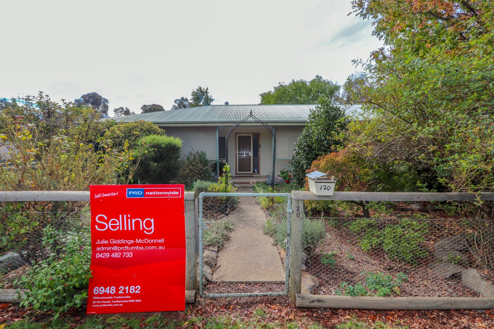 120 Albury Street TUMBARUMBA 15
