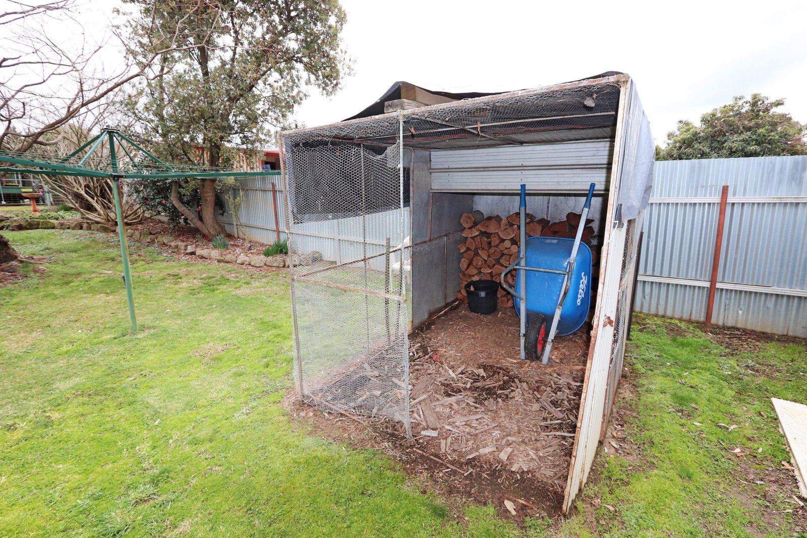 120 Albury Street TUMBARUMBA 19