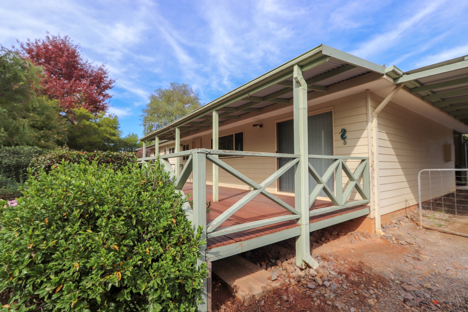 120 Albury Street TUMBARUMBA 25