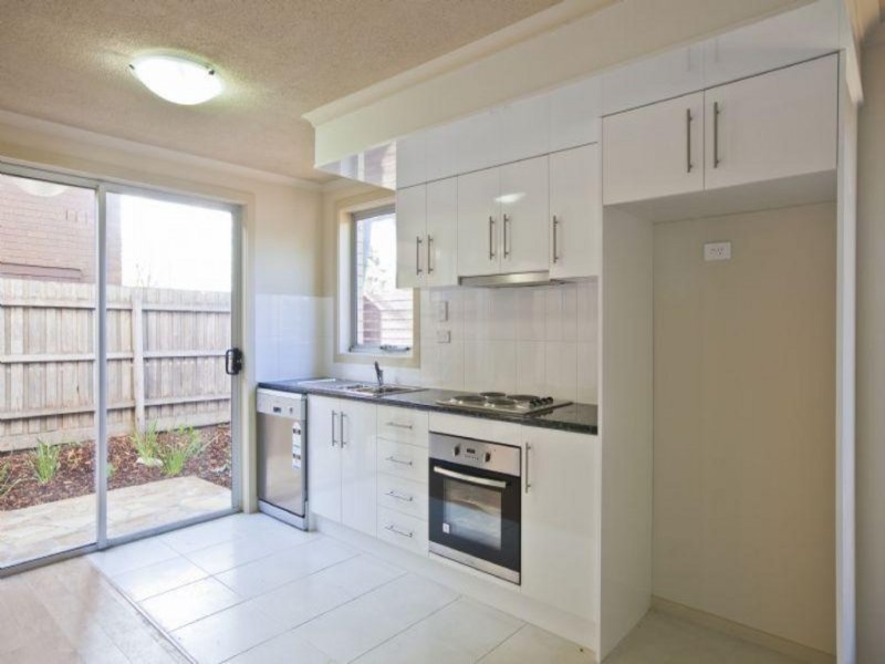 Gallery: 1/20 Bishop Street