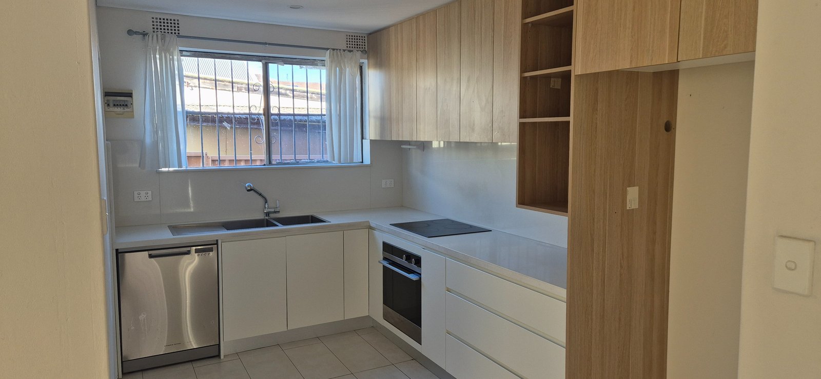 1/20 Bridge Street CABRAMATTA 2