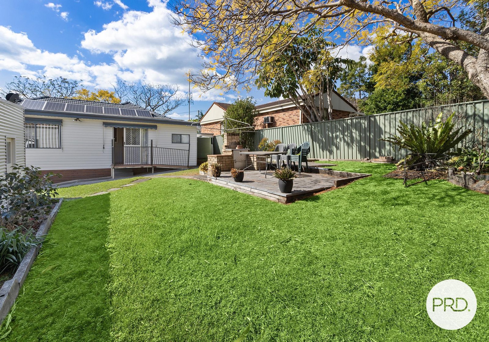 120 Burke Road DAPTO 8