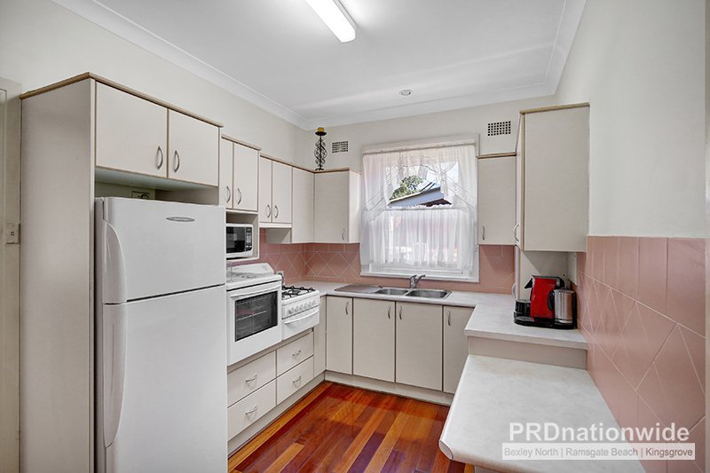 120 Caroline Street KINGSGROVE 8