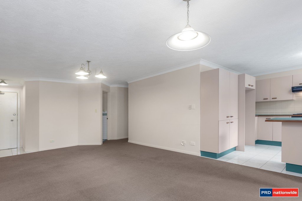 1/20 Elliott Street CLAYFIELD 3
