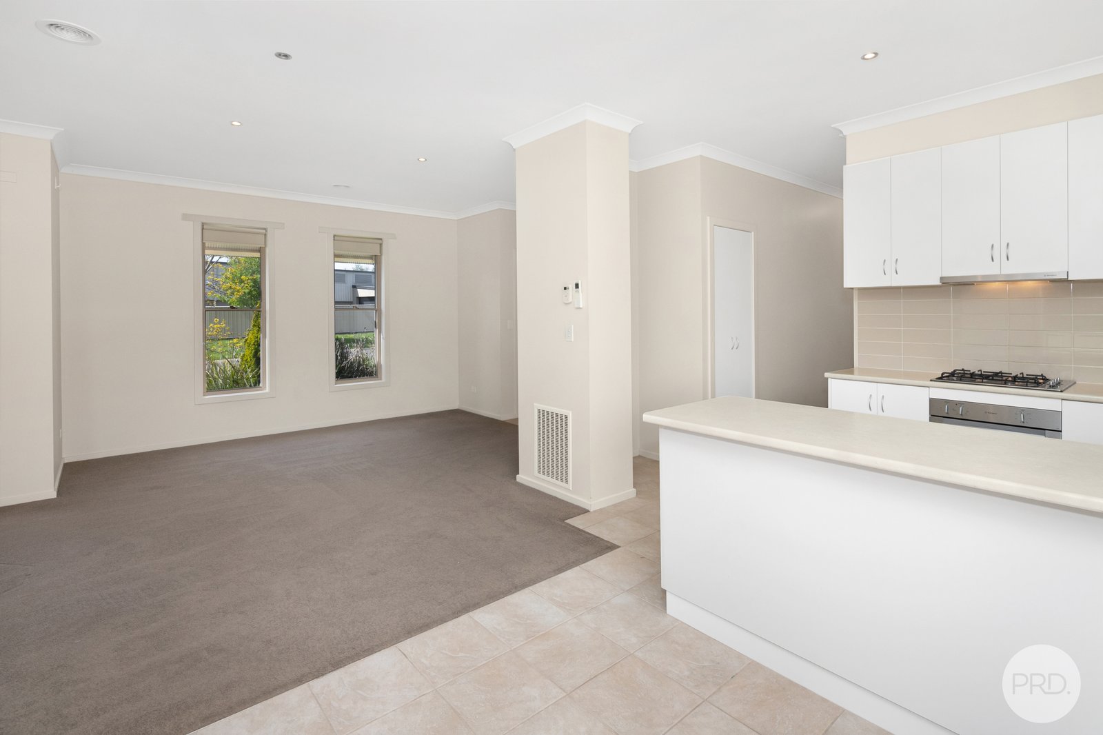 1/20 Golf View Drive INVERMAY PARK 3