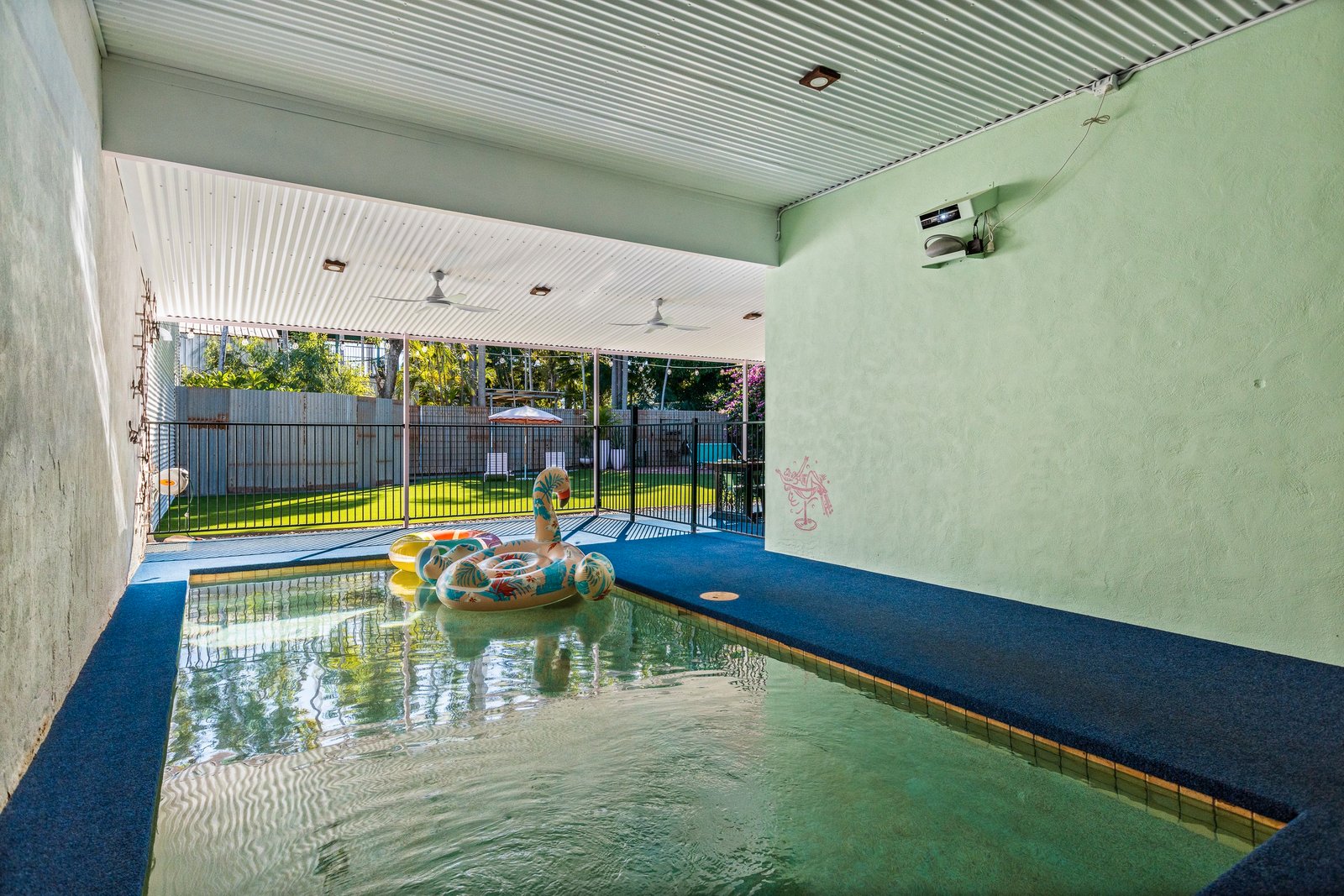 1/20 Hunter  BROOME 4