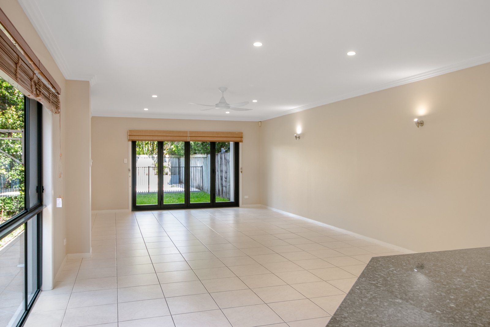 1/20 Korina Avenue COOLANGATTA 4