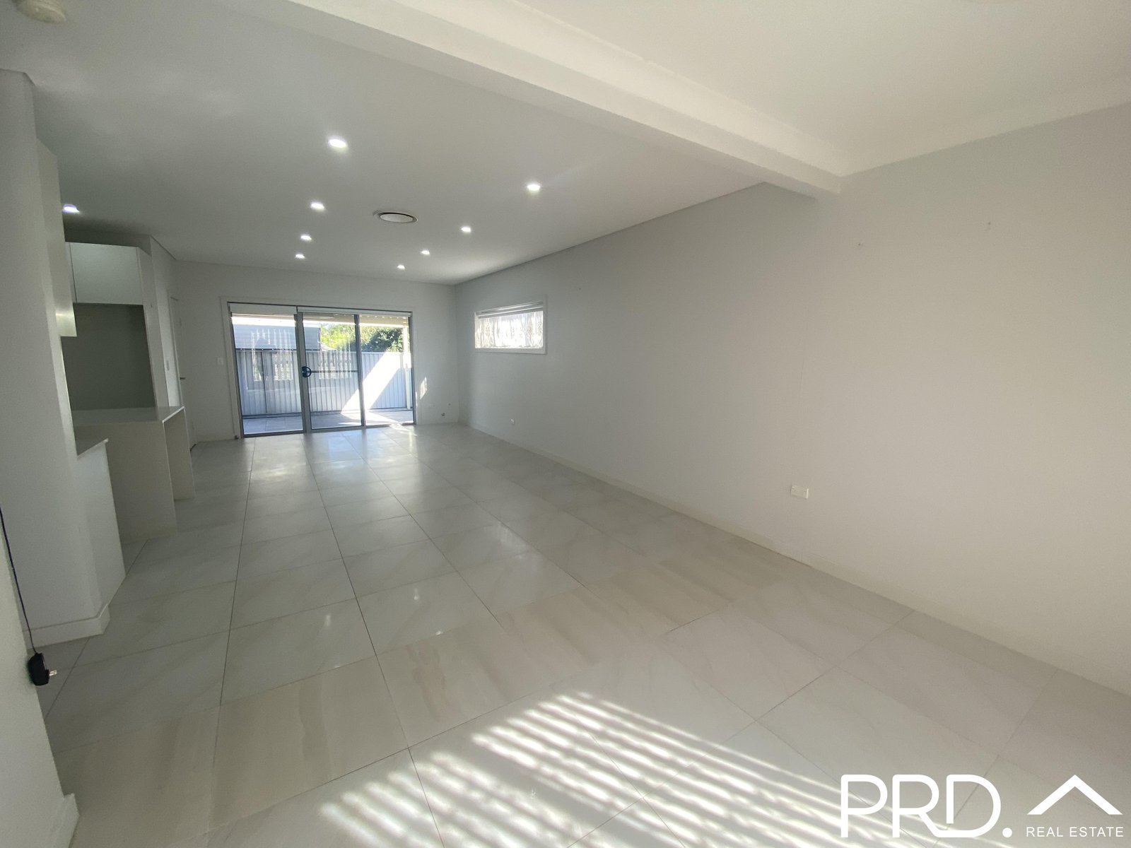 1/20 Lambeth Street PANANIA 3