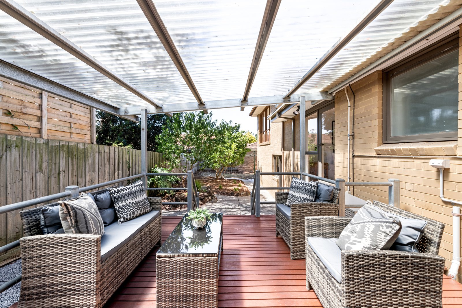 Real Estate and Property in 120 Lawrence Road, Mount Waverley, VIC