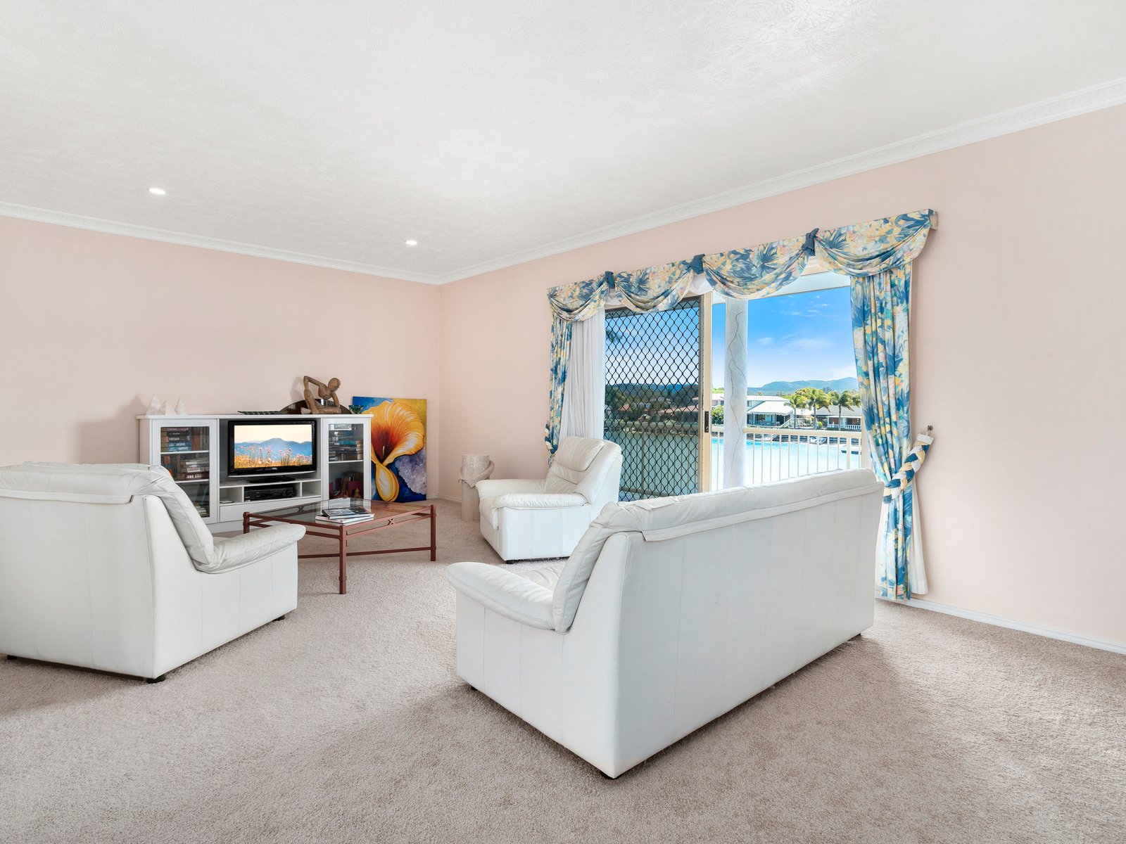 120 Melaleuca Drive PALM BEACH 8