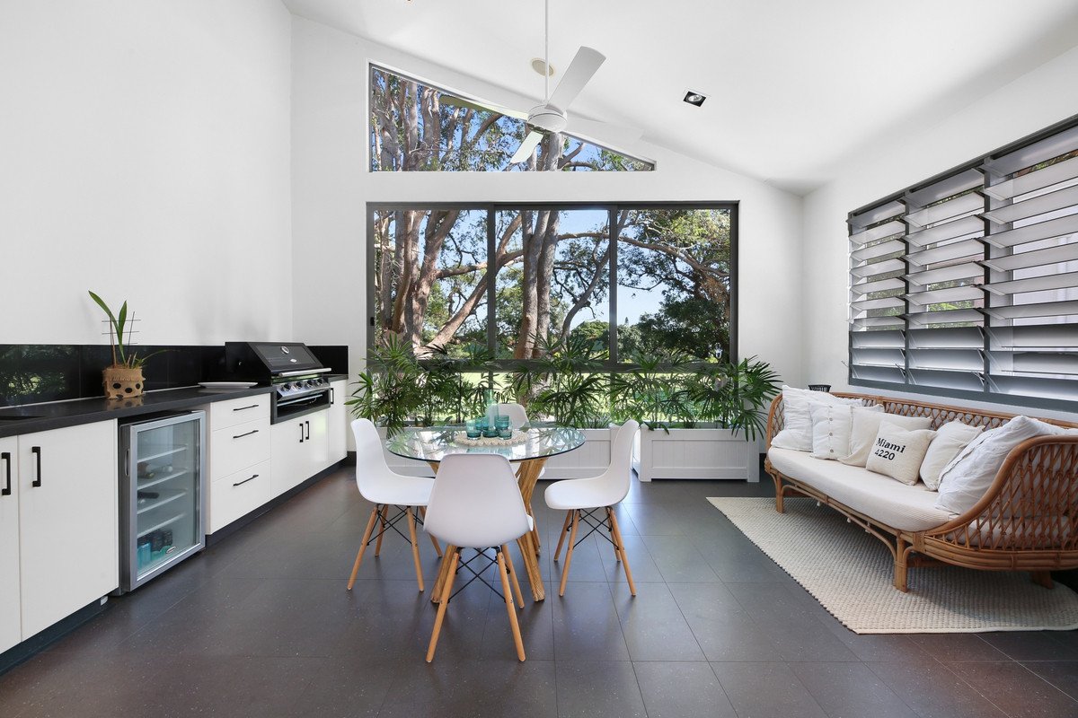 1/20 Nobby Parade Miami 9