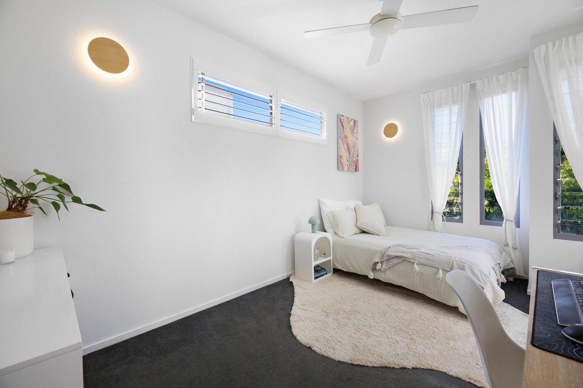 1/20 Nobby Parade Miami 17