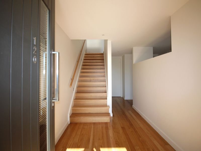 Gallery: 120 Oak Avenue