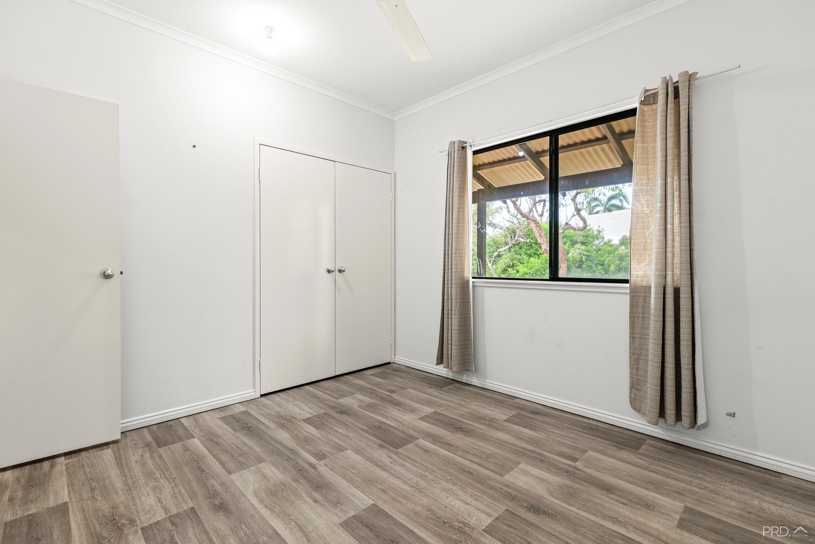 120 Reid Road CABLE BEACH 9