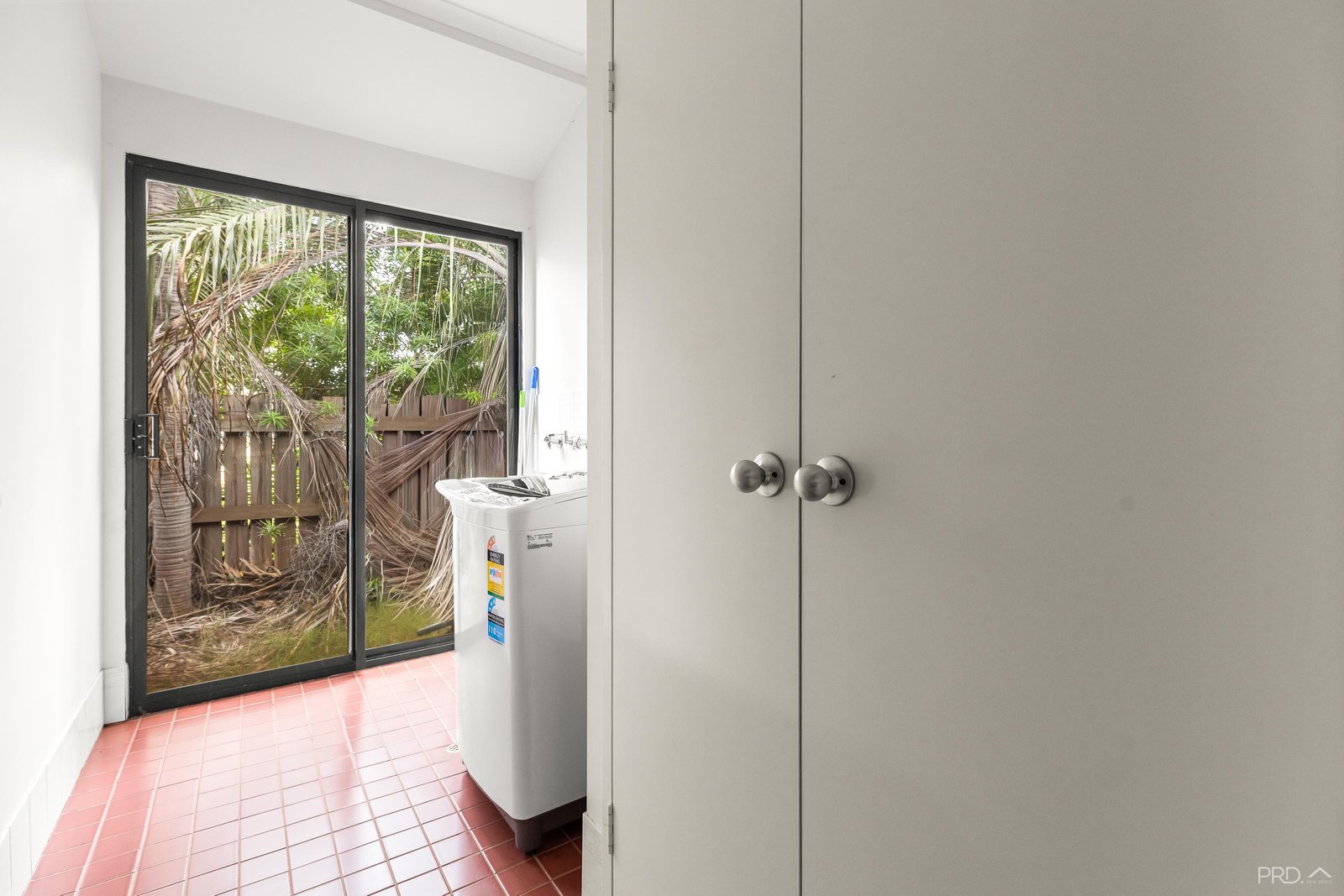 120 Reid Road CABLE BEACH 14