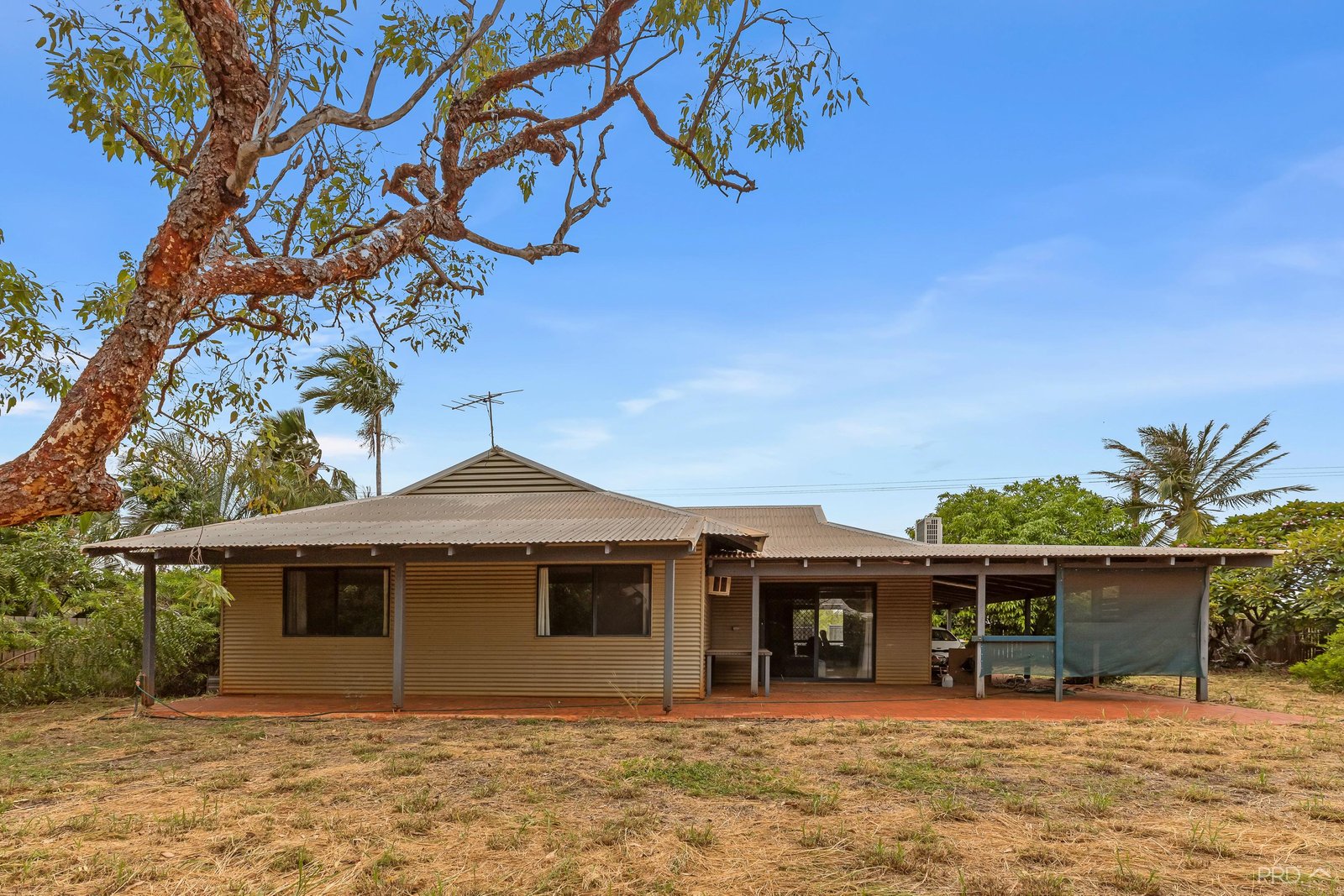 120 Reid Road CABLE BEACH 16
