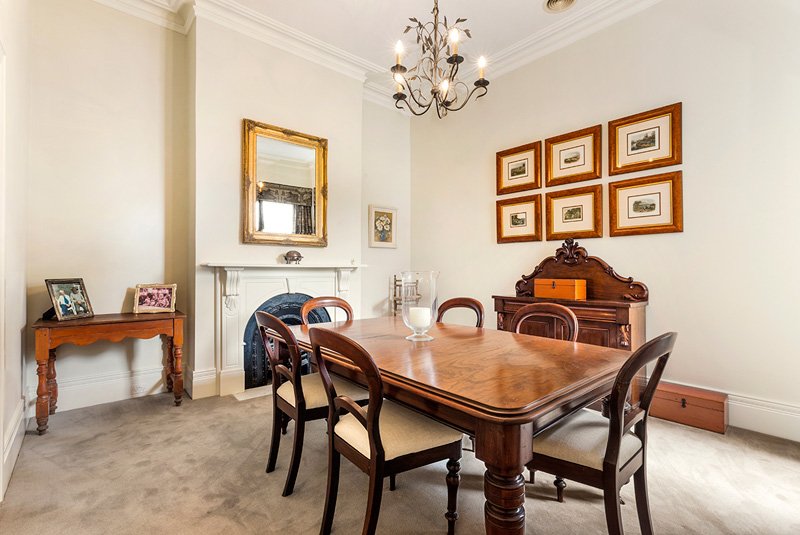 Gallery: 120 Roslyn Street