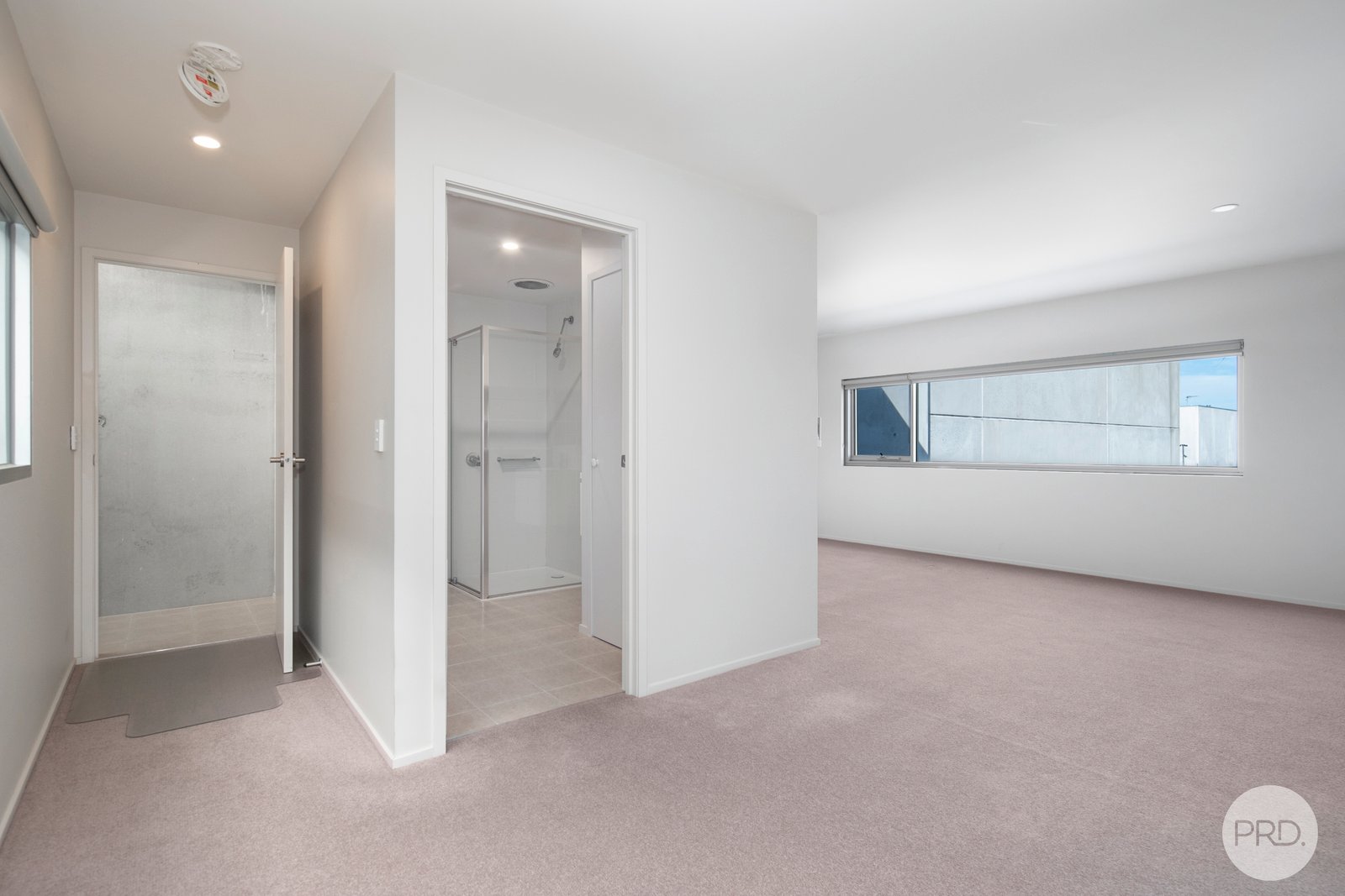 1/20 Selkirk Drive WENDOUREE 9