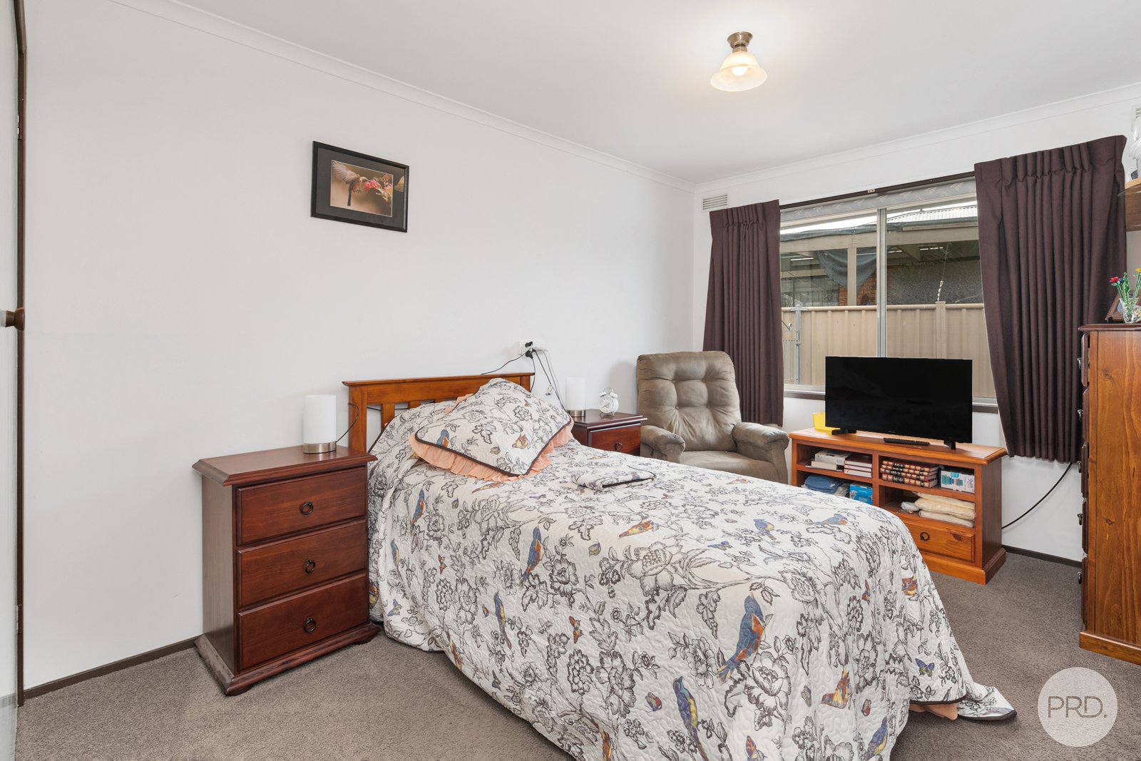 120 Spencer Street SEBASTOPOL 4