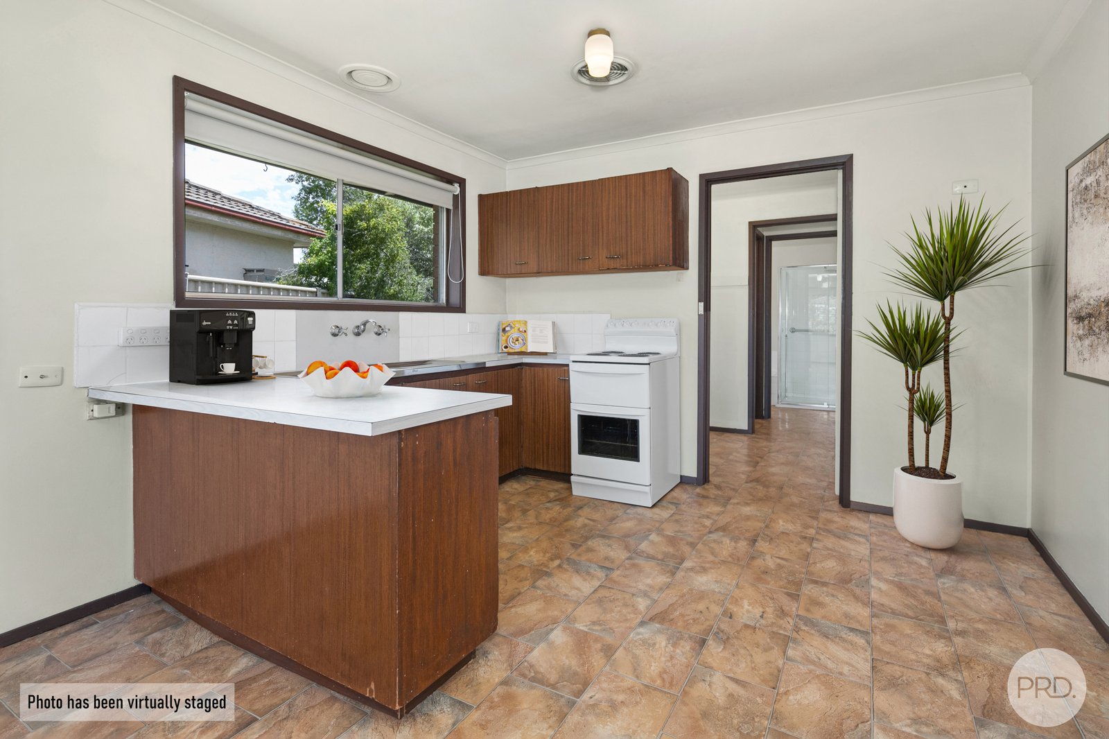 120 Spencer Street SEBASTOPOL 5