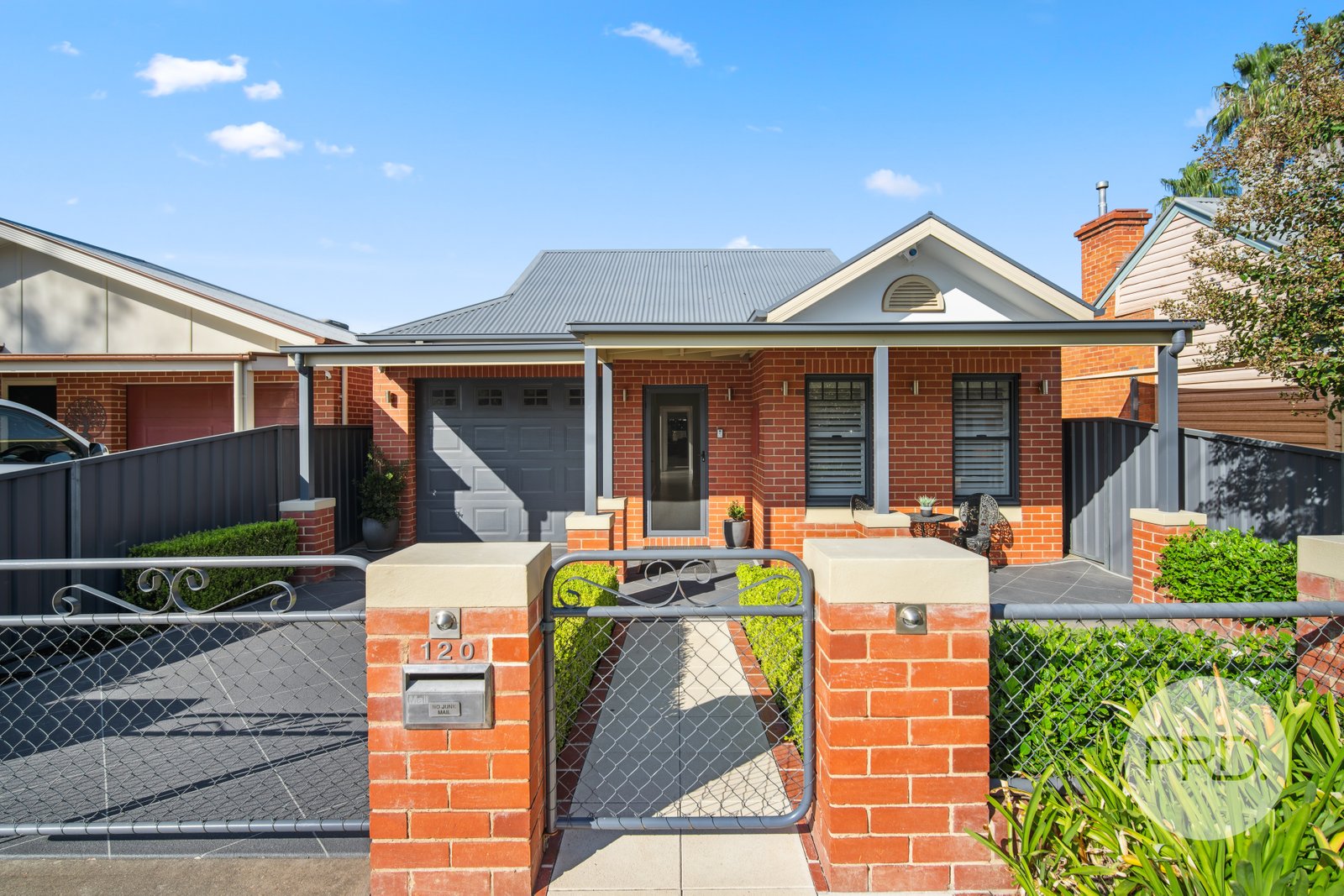 120 Tompson Street WAGGA WAGGA 26