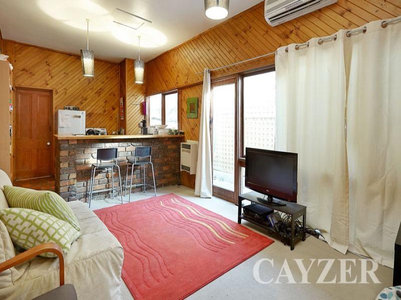 Gallery: 120 Tope Street