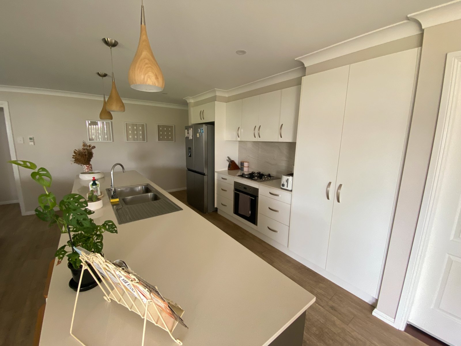 120 Verdelho Drive TAMWORTH 3