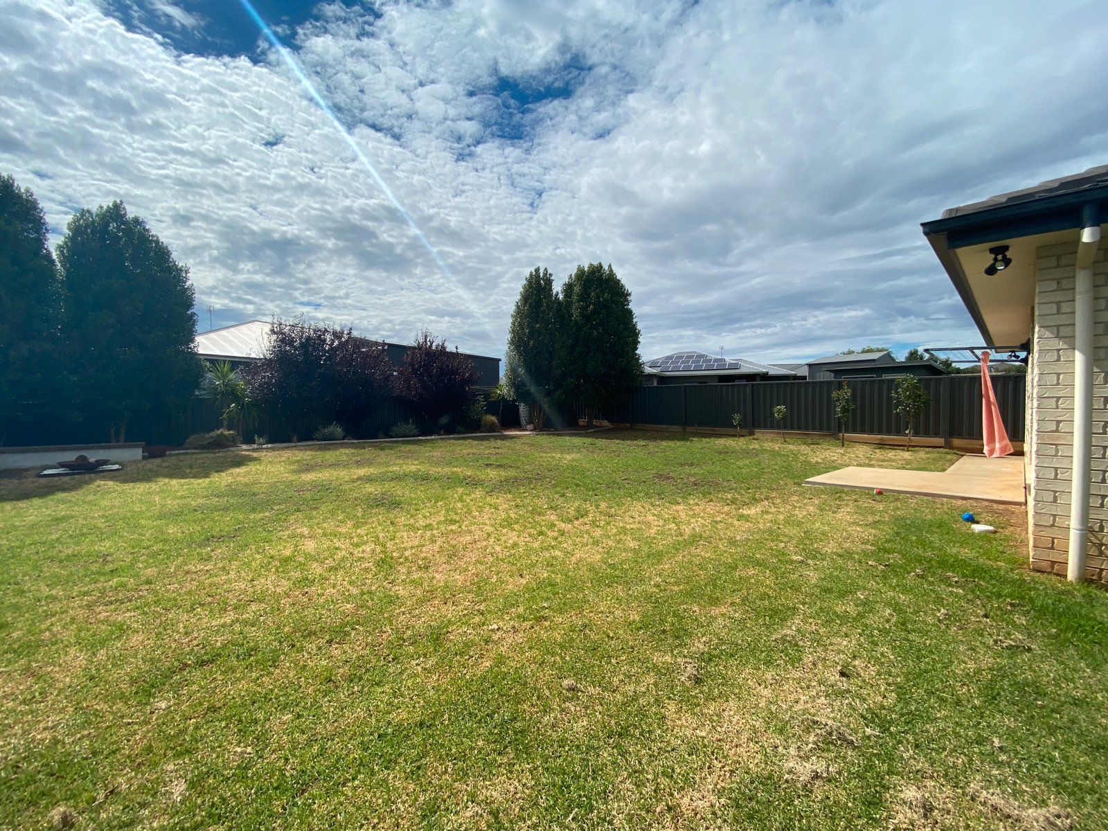 120 Verdelho Drive TAMWORTH 17