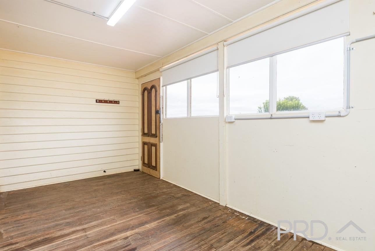 120 Wareo Road ROBINVALE 8