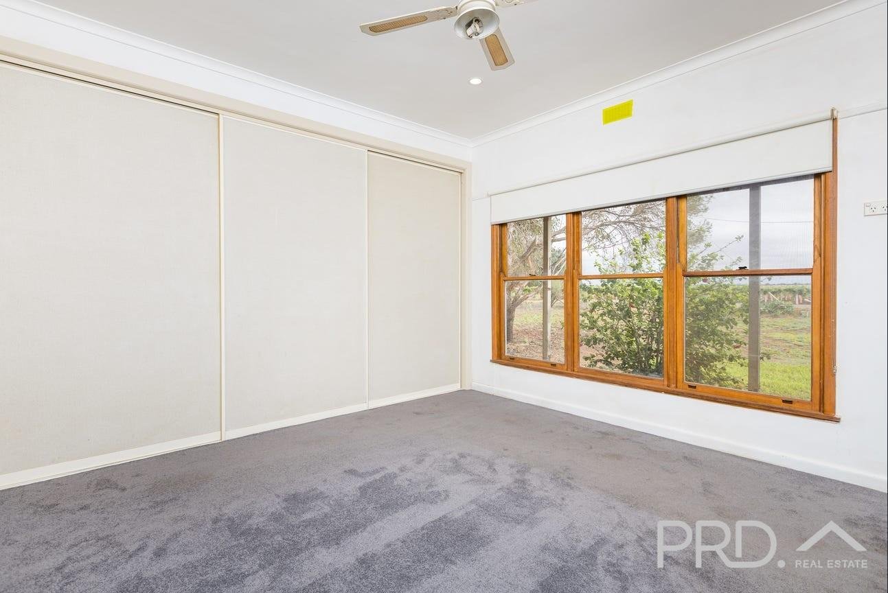 120 Wareo Road ROBINVALE 9