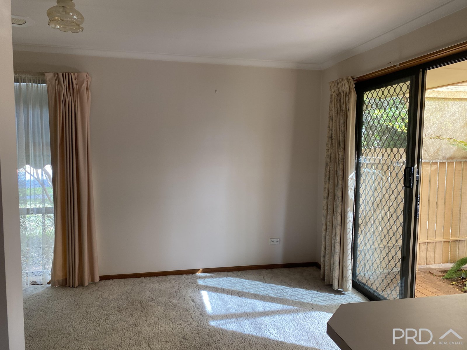1/20 Wilkie Drive IRYMPLE 9