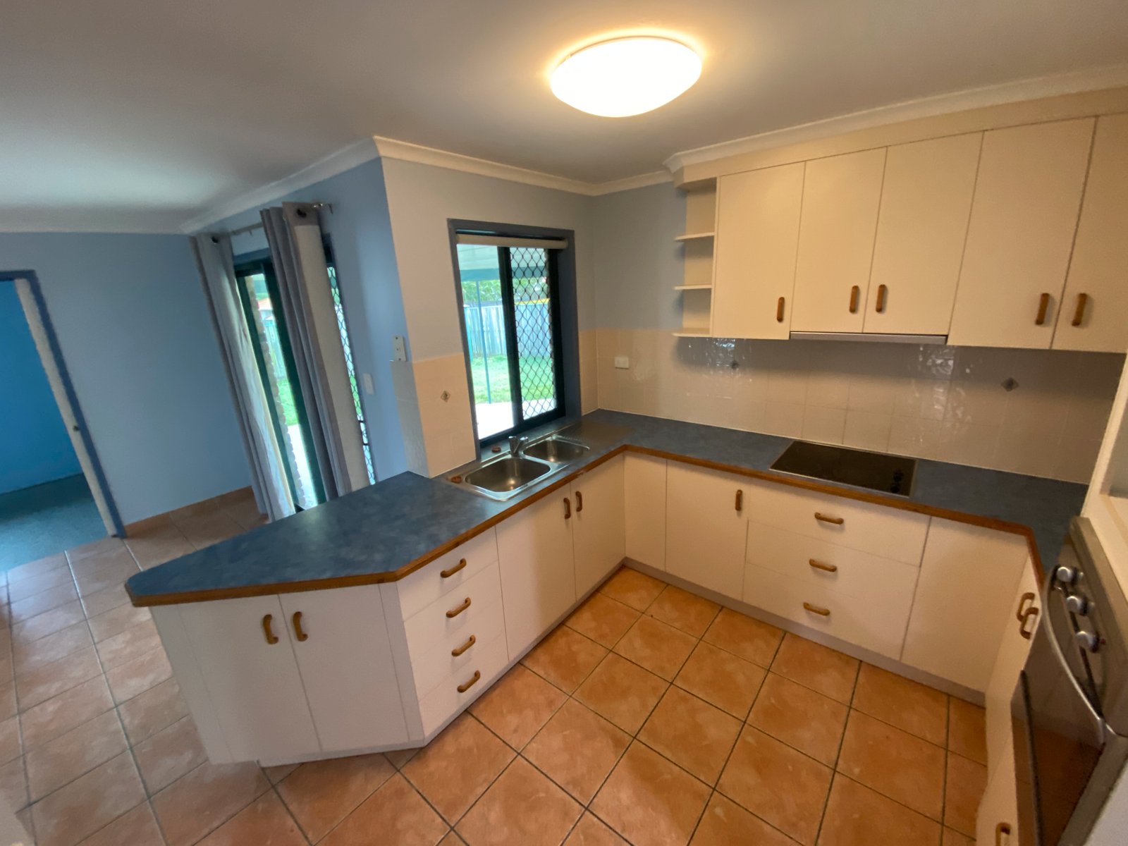 1/20 Witney Street TELINA 3