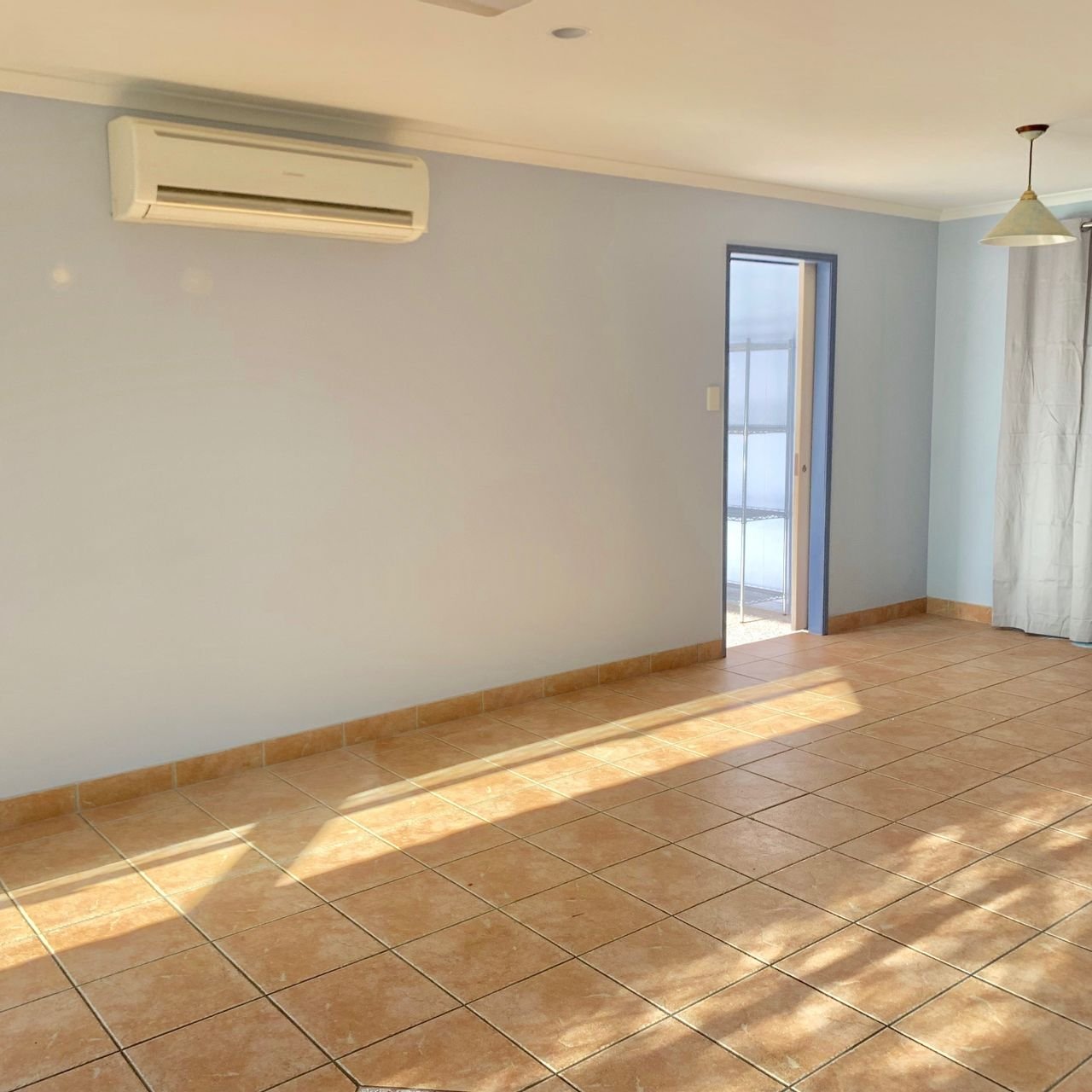 1/20 Witney Street TELINA 2