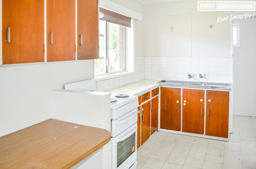 1/201 Lake Albert Road KOORINGAL 4