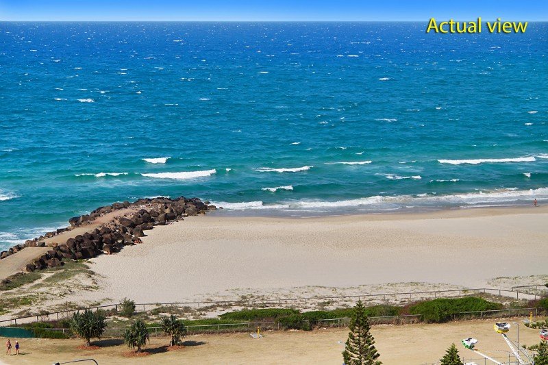 1201/3 McLean Street COOLANGATTA 7