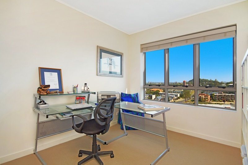 1201/3 McLean Street COOLANGATTA 8